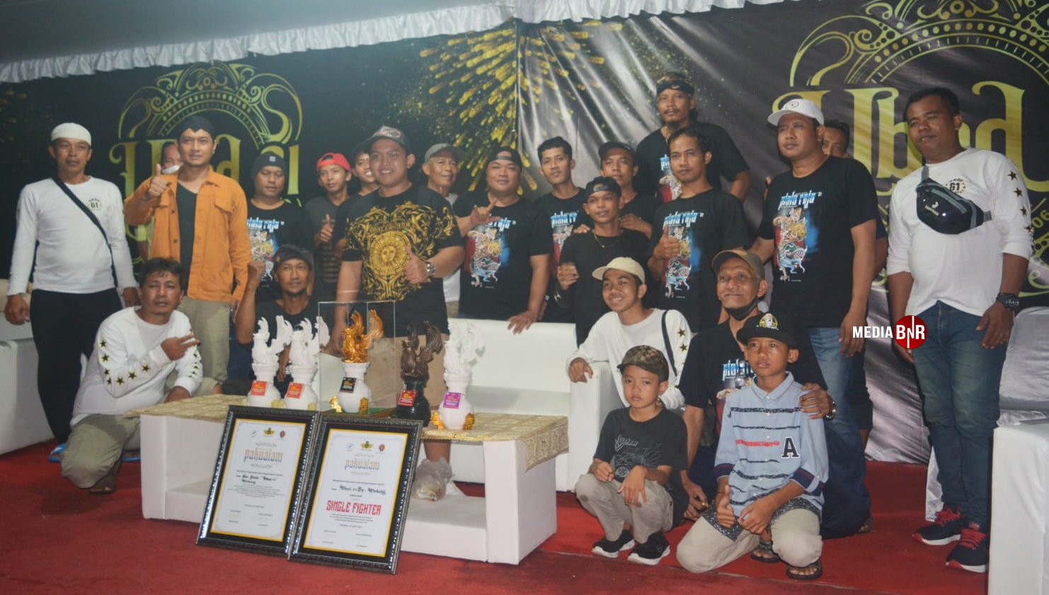 Crew & segenap keluarga besar Gus Ibad-Ubed 61 SF Malang