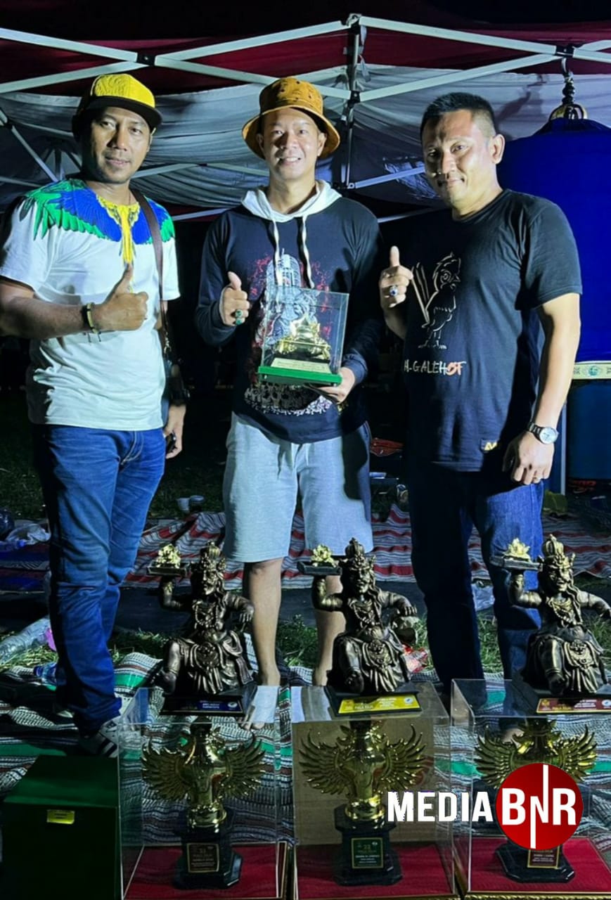 Robert Pantau borong juara lewat aksi Ra Umum & Ra Galau